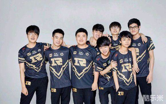 成阿诺德续 成阿诺德续